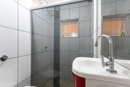 Casa para alugar com 75m², 3 quartos e 1 vagaBanheiro 