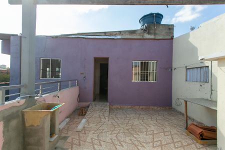 Casa para alugar com 75m², 3 quartos e 1 vagaÁrea de Serviço