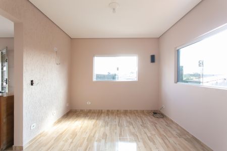 Casa para alugar com 75m², 3 quartos e 1 vagaSala