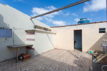 Casa para alugar com 75m², 3 quartos e 1 vagaÁrea de Serviço