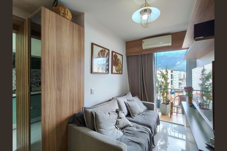 Sala de apartamento à venda com 2 quartos, 58m² em Tijuca, Rio de Janeiro