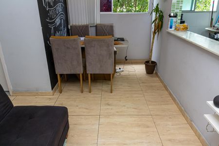 Sala de apartamento para alugar com 2 quartos, 45m² em Campo Grande, Rio de Janeiro