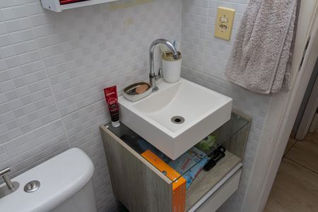Apartamento para alugar com 45m², 2 quartos e sem vagaBanheiro