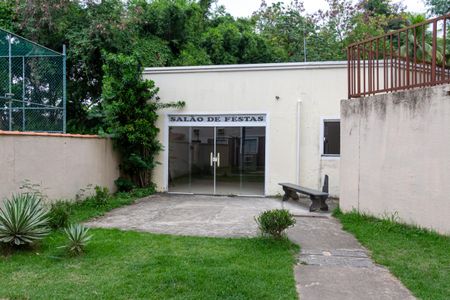Apartamento para alugar com 45m², 2 quartos e sem vagaÁrea comum - Salão de festas
