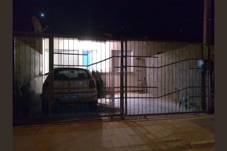 Casa à venda com 88m², 2 quartos e 2 vagas Casa à venda com 88m², 2 quartos e 2 vagasÁrea externa