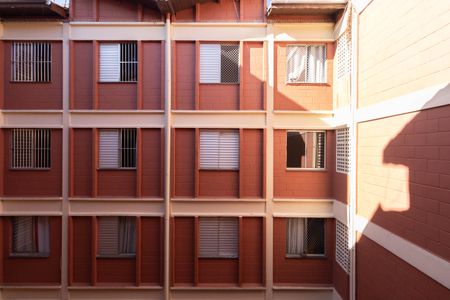 Vista Quarto 1 de apartamento para alugar com 2 quartos, 44m² em Itaquera, São Paulo