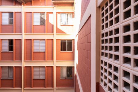 Vista Sala de apartamento para alugar com 2 quartos, 44m² em Itaquera, São Paulo