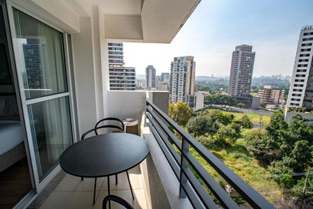 Studio à venda com 25m², 1 quarto e sem vagaVaranda