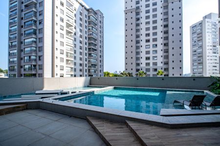 Studio à venda com 25m², 1 quarto e sem vagaÁrea comum - Piscina