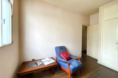 Apartamento à venda com 96m², 3 quartos e 2 vagasQuarto 2