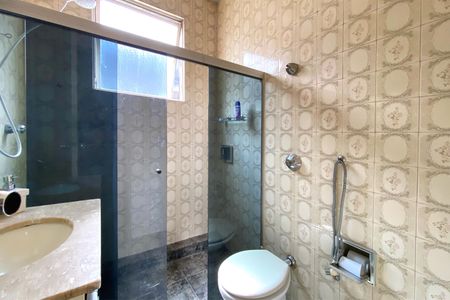 Apartamento à venda com 96m², 3 quartos e 2 vagasBanheiro