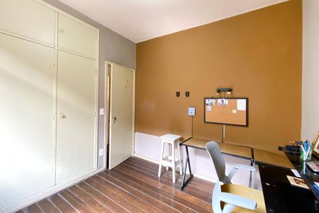 Apartamento à venda com 96m², 3 quartos e 2 vagasQuarto 3