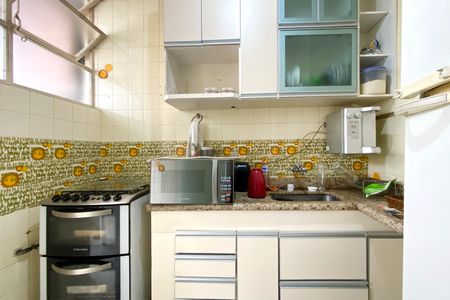 Apartamento à venda com 96m², 3 quartos e 2 vagasCozinha