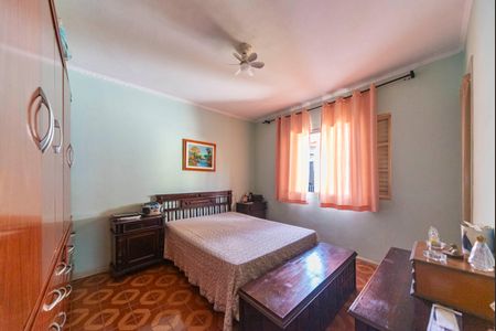 Casa à venda com 179m², 3 quartos e 2 vagas Casa à venda com 179m², 3 quartos e 2 vagasQuarto 1