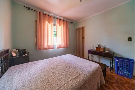 Casa à venda com 179m², 3 quartos e 2 vagas Casa à venda com 179m², 3 quartos e 2 vagasQuarto 1