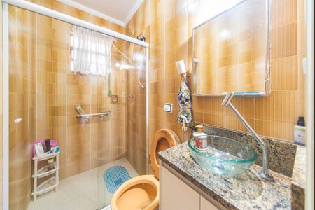 Casa à venda com 179m², 3 quartos e 2 vagas Casa à venda com 179m², 3 quartos e 2 vagasBanheiro do Quarto 1