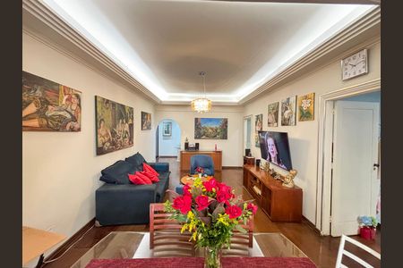 Apartamento à venda com 108m², 3 quartos e 1 vaga Apartamento à venda com 108m², 3 quartos e 1 vagaSala