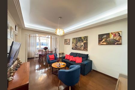 Apartamento à venda com 108m², 3 quartos e 1 vaga Apartamento à venda com 108m², 3 quartos e 1 vagaSala