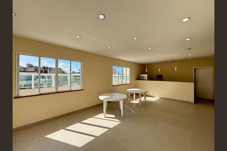 Apartamento à venda com 108m², 3 quartos e 1 vaga Apartamento à venda com 108m², 3 quartos e 1 vagaÁrea comum
