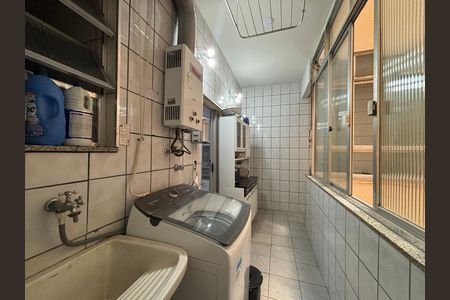 Apartamento à venda com 108m², 3 quartos e 1 vaga Apartamento à venda com 108m², 3 quartos e 1 vagaÁrea de serviço