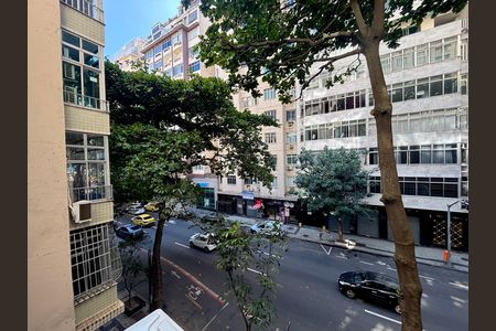 Apartamento à venda com 108m², 3 quartos e 1 vaga Apartamento à venda com 108m², 3 quartos e 1 vagaSala - vista