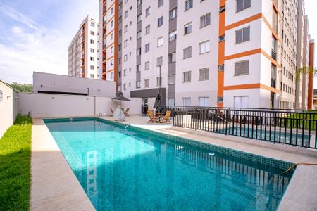 Apartamento para alugar com 34m², 1 quarto e sem vaga Apartamento para alugar com 34m², 1 quarto e sem vagaÁrea comum - Piscina