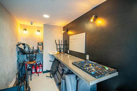 Apartamento para alugar com 34m², 1 quarto e sem vaga Apartamento para alugar com 34m², 1 quarto e sem vagaÁrea comum - Oficina