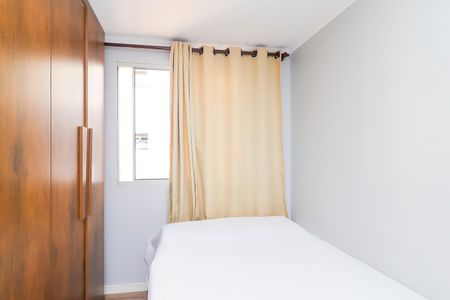 Quarto 1 de apartamento à venda com 3 quartos, 57m² em Itaquera, São Paulo