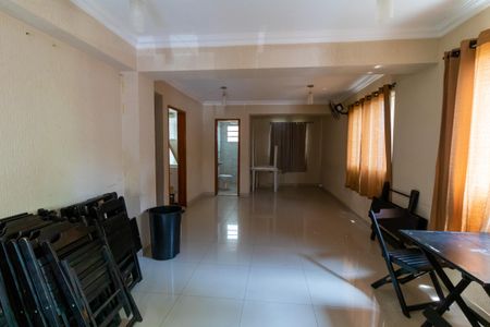 Apartamento à venda com 57m², 3 quartos e 1 vagaÁrea comum - Salão de festas