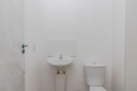 Apartamento para alugar com 37m², 2 quartos e sem vagaBanheiro