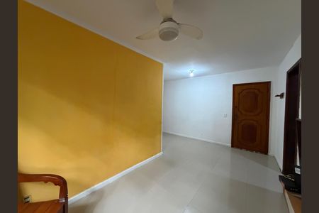 Sala de apartamento para alugar com 2 quartos, 59m² em Freguesia (jacarepaguá), Rio de Janeiro