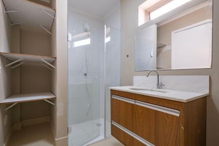 Apartamento à venda com 154m², 3 quartos e 1 vaga Apartamento à venda com 154m², 3 quartos e 1 vagaBanheiro