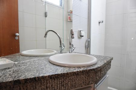 Apartamento à venda com 139m², 2 quartos e 2 vagasBanheiro social 1