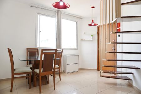 Apartamento à venda com 139m², 2 quartos e 2 vagasSala 