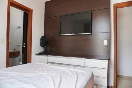 Apartamento à venda com 139m², 2 quartos e 2 vagasSuíte 