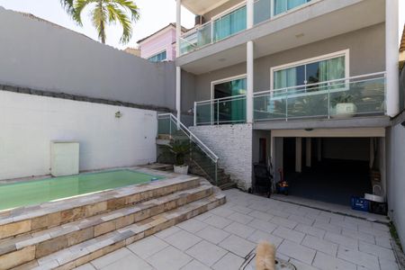 Casa para alugar com 300m², 3 quartos e 6 vagasÁrea externa