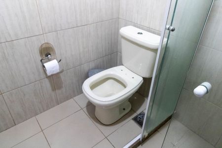 Casa para alugar com 300m², 3 quartos e 6 vagasBanheiro Social 1