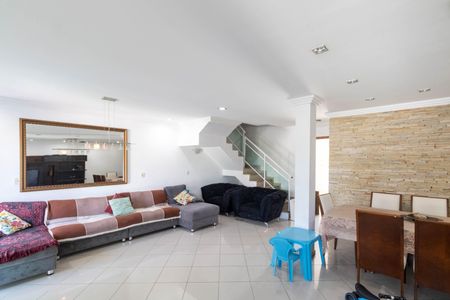 Sala de casa para alugar com 3 quartos, 300m² em Campo Grande, Rio de Janeiro