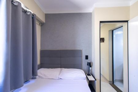 Quarto Suíte de apartamento à venda com 1 quarto, 33m² em Rebouças, Curitiba