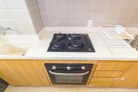 Apartamento para alugar com 57m², 2 quartos e 1 vagaDetalhe - Cozinha