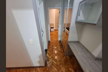 Apartamento à venda com 64m², 1 quarto e sem vagaCorredor 