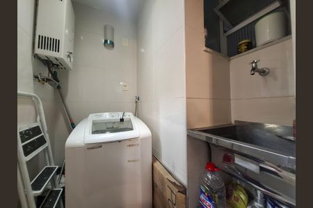 Apartamento à venda com 64m², 1 quarto e sem vagaÁrea de serviço 