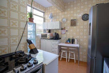 Apartamento à venda com 64m², 2 quartos e 1 vaga Apartamento à venda com 64m², 2 quartos e 1 vagaCozinha