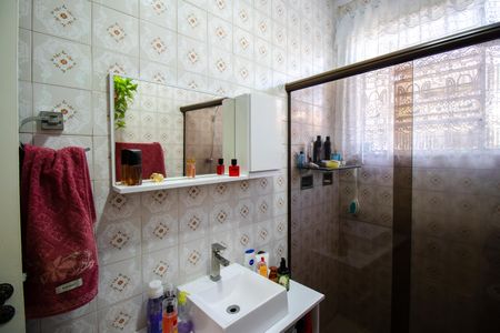 Apartamento à venda com 64m², 2 quartos e 1 vaga Apartamento à venda com 64m², 2 quartos e 1 vagaBanheiro