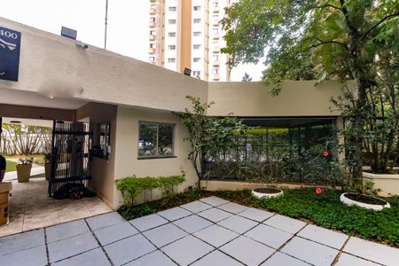 Apartamento à venda com 70m², 2 quartos e 2 vagasFachada e portaria