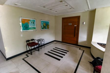 Apartamento à venda com 70m², 2 quartos e 2 vagasHall de entrada