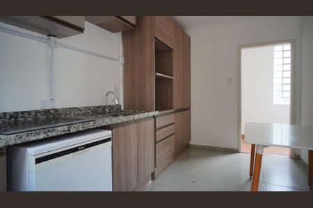 Apartamento para alugar com 120m², 4 quartos e sem vagaCozinha 