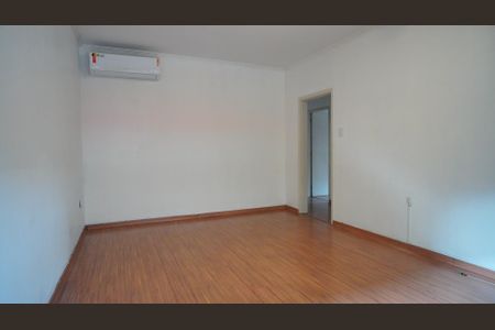 Sala de apartamento para alugar com 4 quartos, 120m² em São João, Porto Alegre