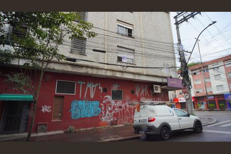 Apartamento para alugar com 120m², 4 quartos e sem vagaFachada