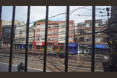 Vista  de apartamento para alugar com 4 quartos, 120m² em São João, Porto Alegre